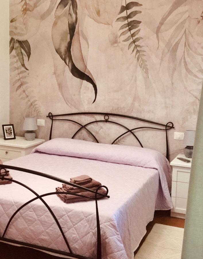 Casale I Tigli Bed & Breakfast Lucca Bagian luar foto