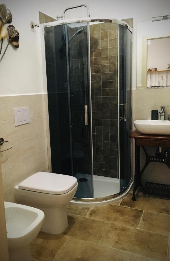 Casale I Tigli Bed & Breakfast Lucca Bagian luar foto