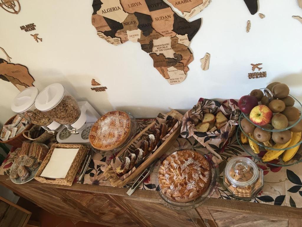 Casale I Tigli Bed & Breakfast Lucca Bagian luar foto